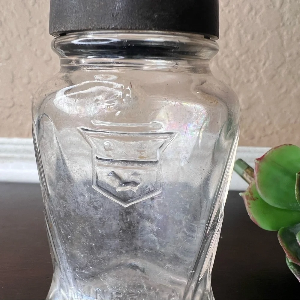Rare Early 1900s Kinsella Powder Shaker • Glass Bottle w/ Original Phenolic